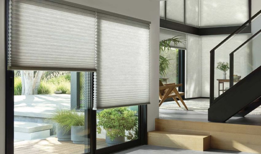 Hunter Douglas