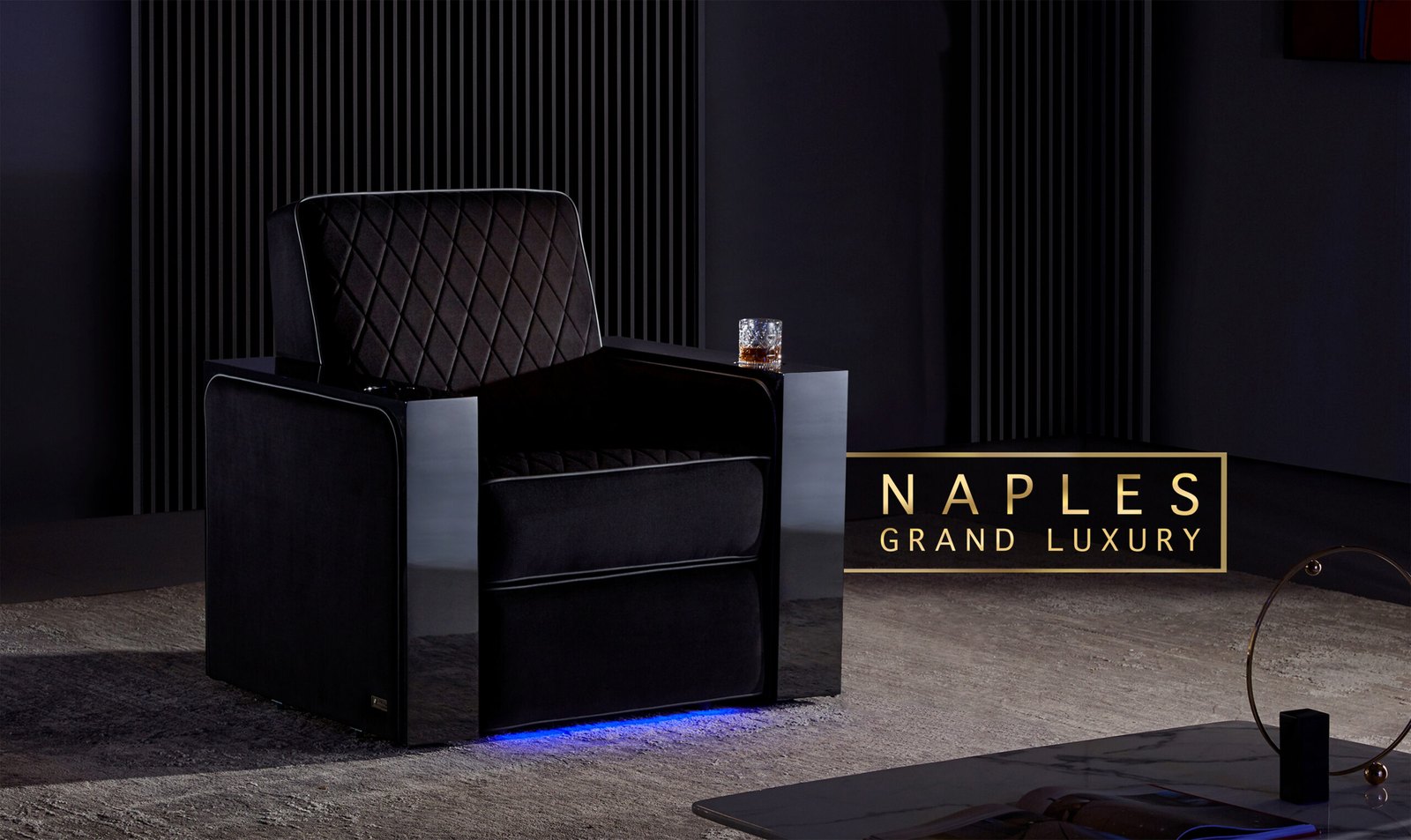 Valencia Naples Grand Luxury recliner with piano wood armrests